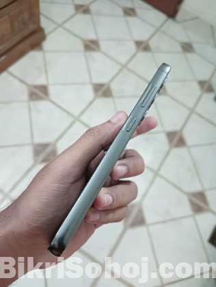 Samsung galaxy s23 (8/128)